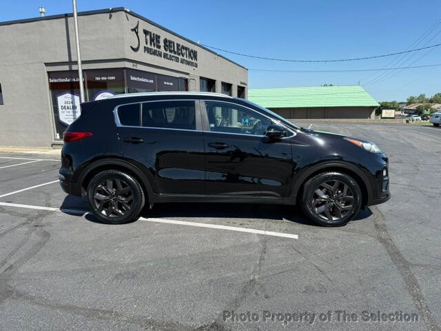 Used 2020 Kia Sportage S image 18