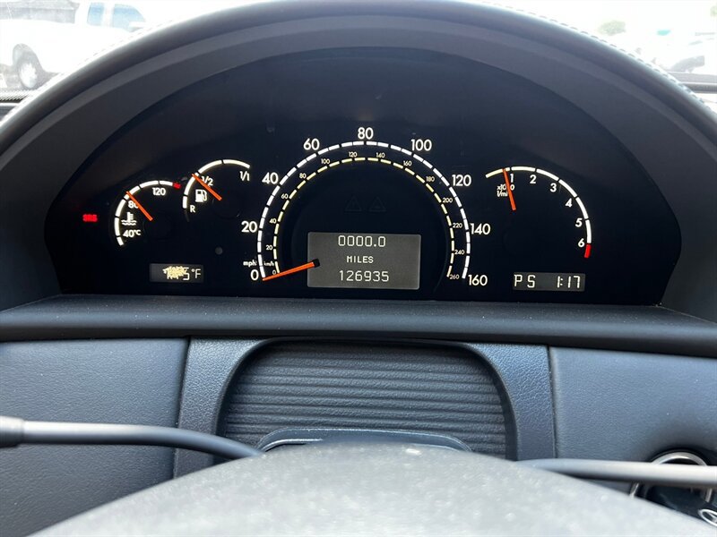 Used 2001 Mercedes-Benz CL 600 image 27
