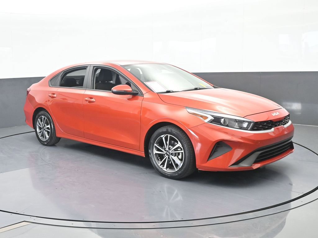 Used 2023 Kia Forte LXS w/ LXS Technology Package image 8