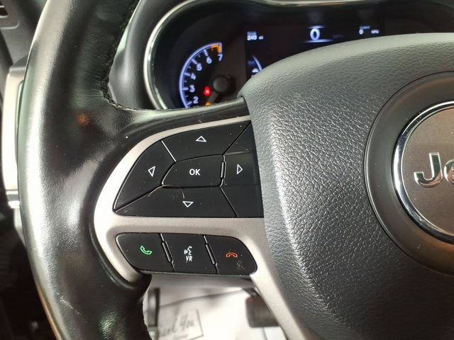 Used 2020 Jeep Grand Cherokee Limited AWD/4WD image 17