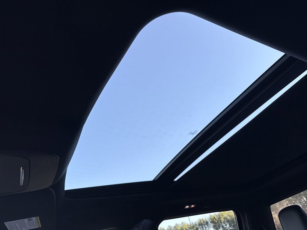 Used 2023 Ford F150 Lariat w/ Equipment Group 502A High image 29