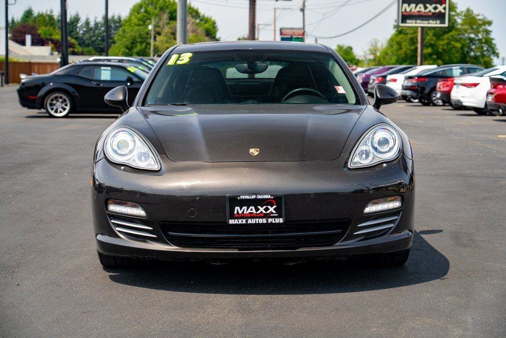 Used 2013 Porsche Panamera 4 w/ Premium Pkg image 3
