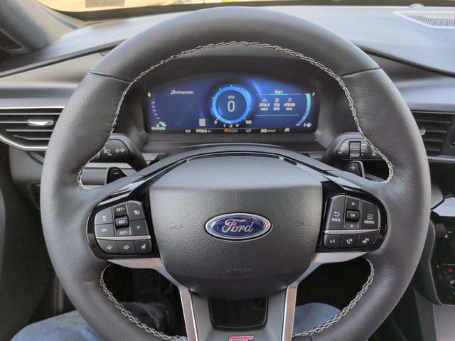 Certified 2024 Ford Explorer ST w/ Equipment Group 401A AWD/4WD image 24