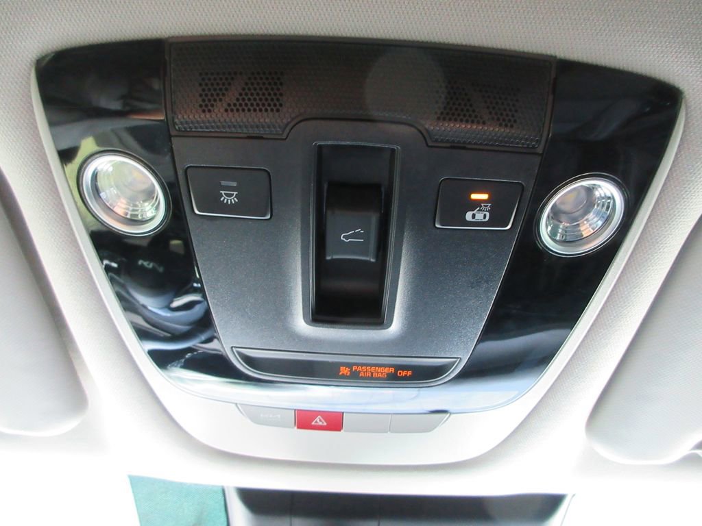 Used 2024 Kia Seltos EX image 33