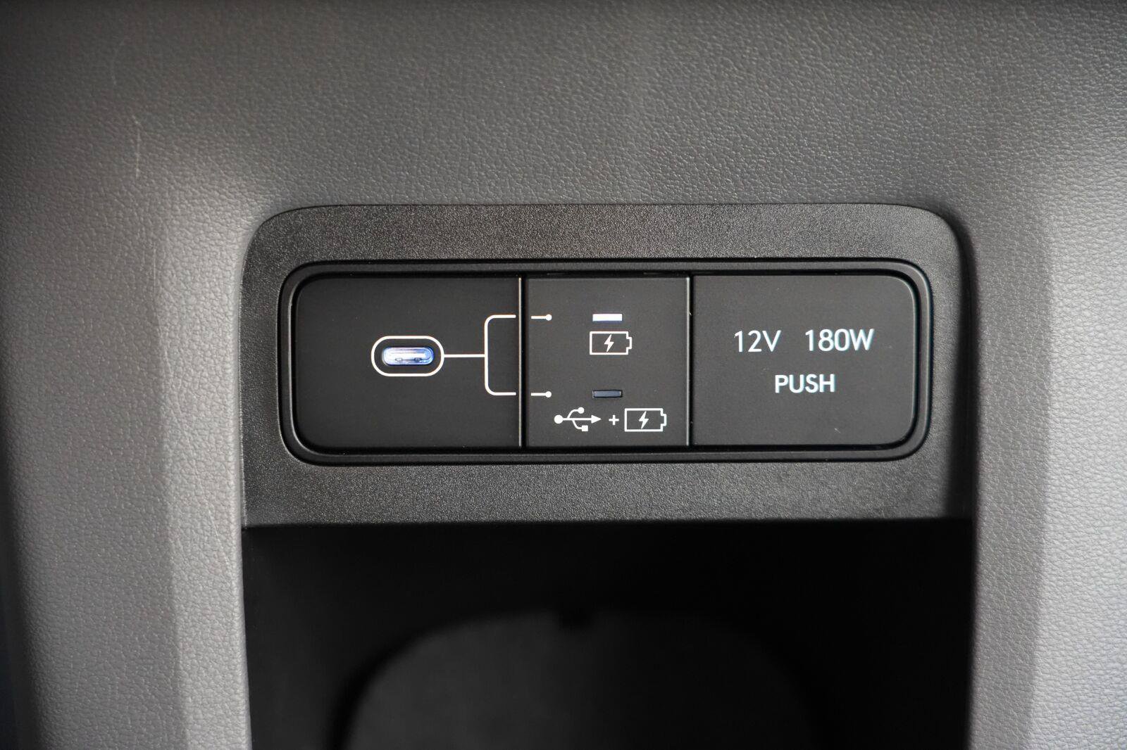 Used 2025 Hyundai Ioniq 5 SE RWD image 31
