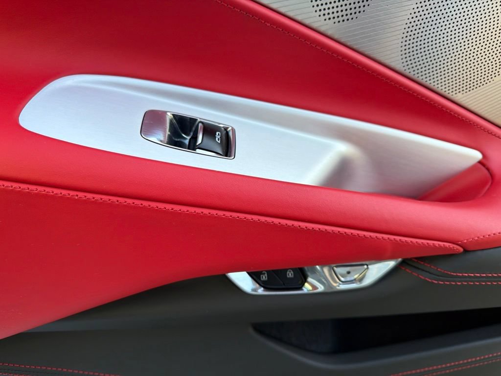 Used 2020 Chevrolet Corvette w/ Z51 Performance Package w/ 3LT Preferred Equipment Group RWD image 13