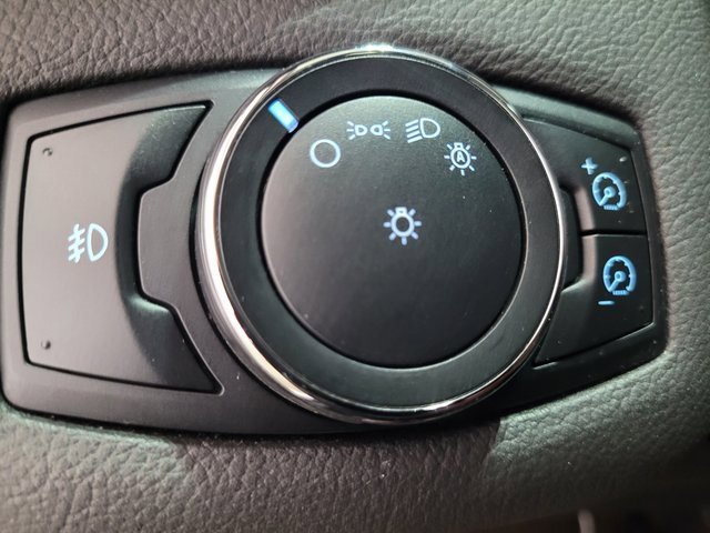 Used 2013 Ford Escape SE image 36