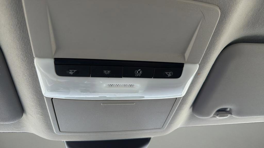 Certified 2024 Nissan Sentra SV FWD image 22