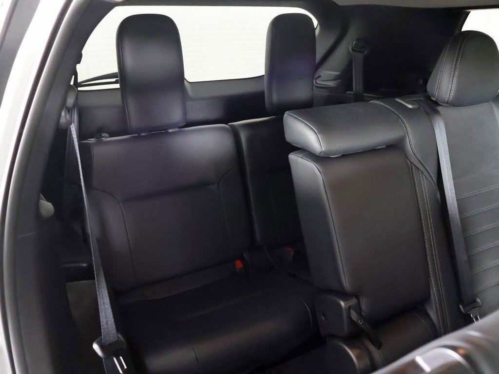 Used 2024 Mitsubishi Outlander SE Black Edition image 38