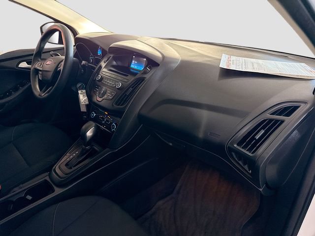 Used 2017 Ford Focus SE image 27