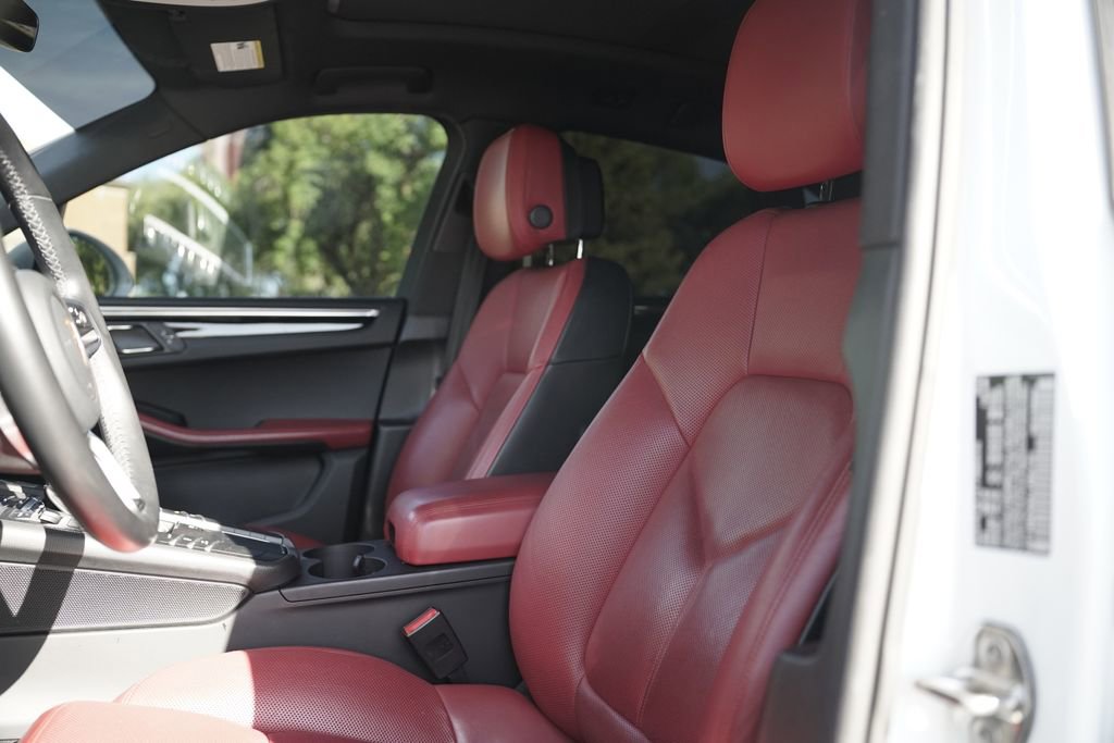 Used 2020 Porsche Macan S AWD/4WD image 9