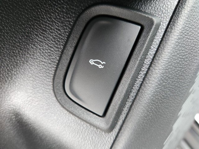 New 2026 Chevrolet Equinox LT w/ Convenience Package II image 31