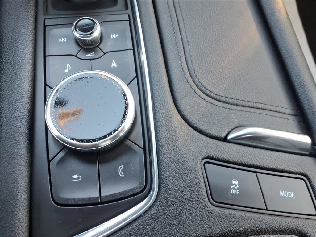 Certified 2023 Cadillac XT6 Premium Luxury image 32