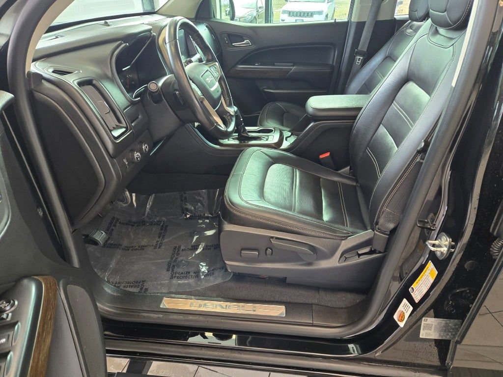 Used 2019 GMC Canyon Denali image 16