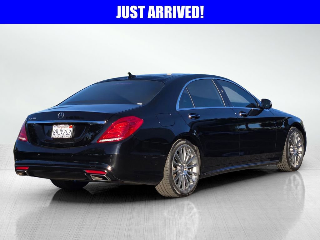 Used 2015 Mercedes-Benz S 550 Sedan image 4
