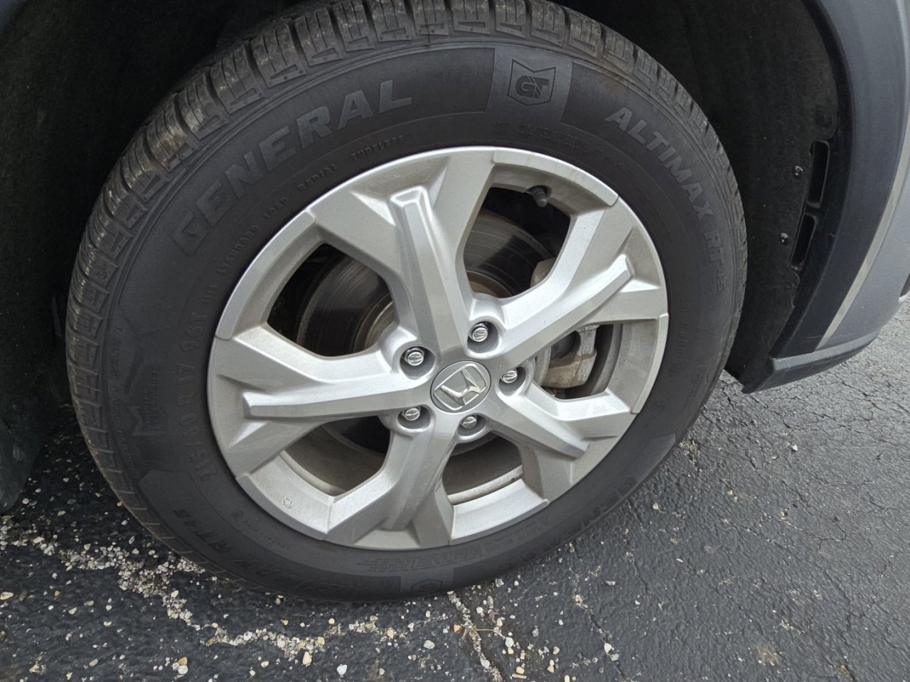 Used 2023 Honda HR-V LX image 18