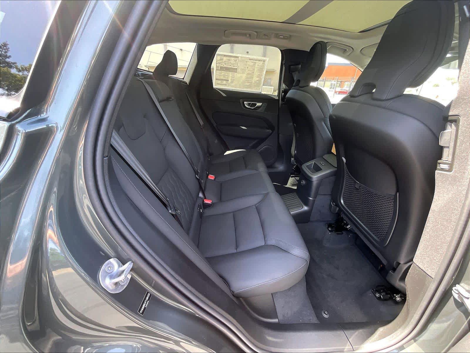 New 2026 Volvo XC60 T8 Plus w/ Climate Package AWD/4WD image 27