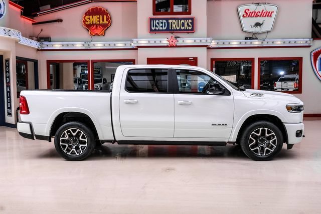 Used 2025 RAM 1500 Laramie w/ Laramie Southwest Edition AWD/4WD image 11