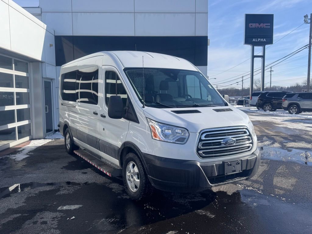 Used 2019 Ford Transit 350 XLT image 7