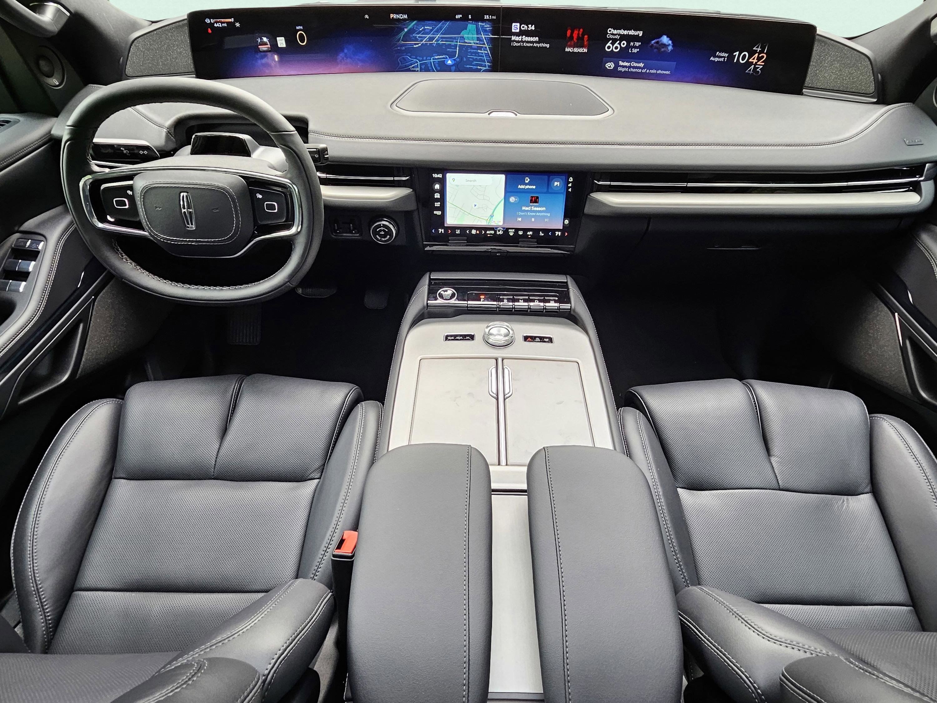 New 2025 Lincoln Navigator L Reserve w/ Jet Appearance Package image 17