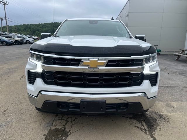 Used 2023 Chevrolet Silverado 1500 LT AWD/4WD image 11