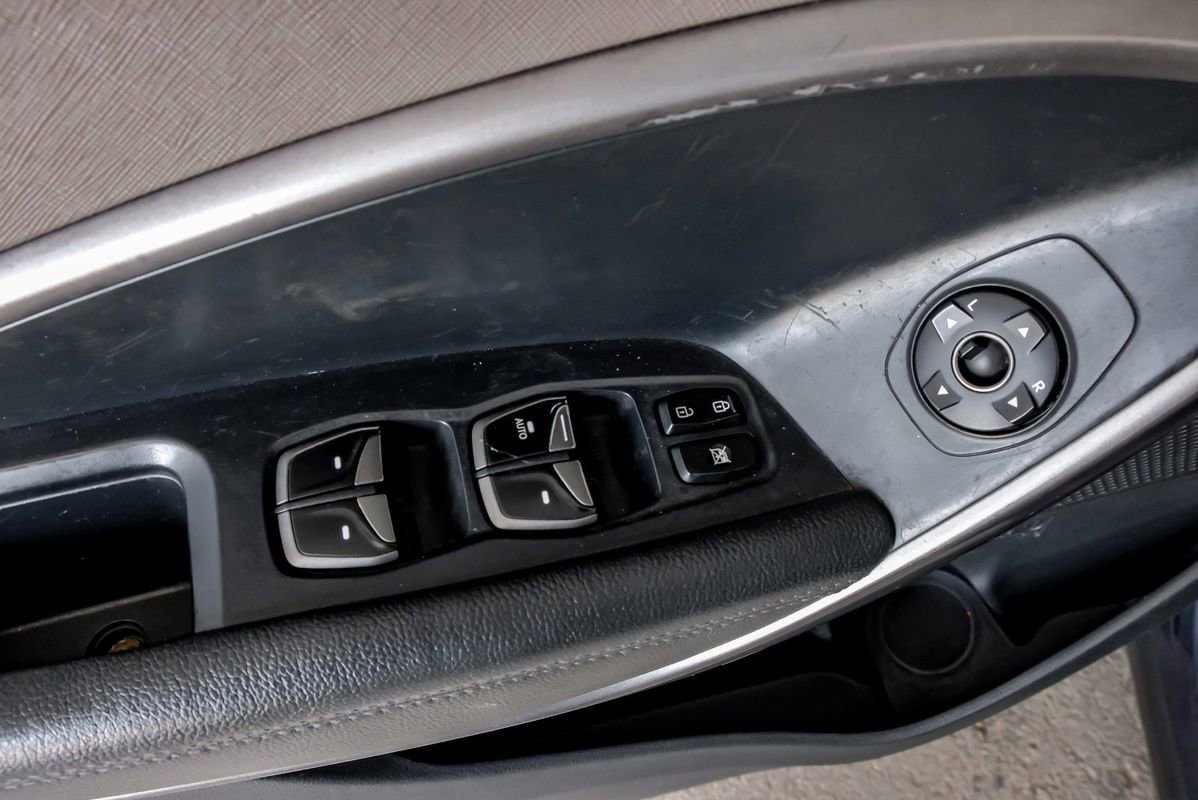 Used 2014 Hyundai Santa Fe Sport w/ Popular Equipment Package 02 image 43