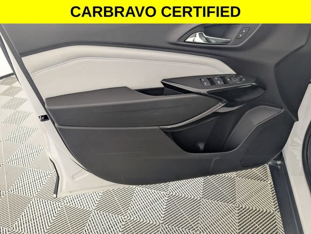 Certified 2025 Chevrolet Trax LT w/ LT Convenience Package FWD image 10