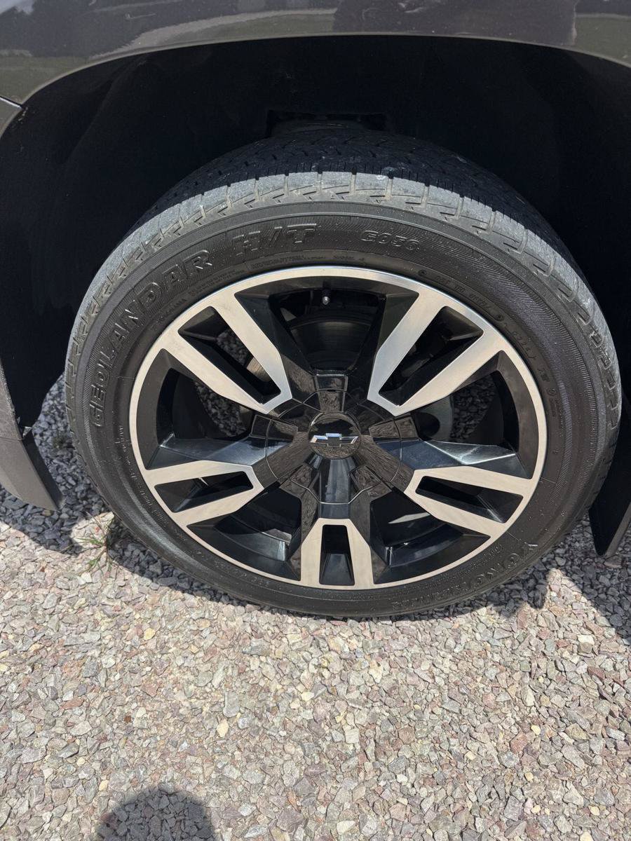 Used 2018 Chevrolet Tahoe Premier RWD image 20