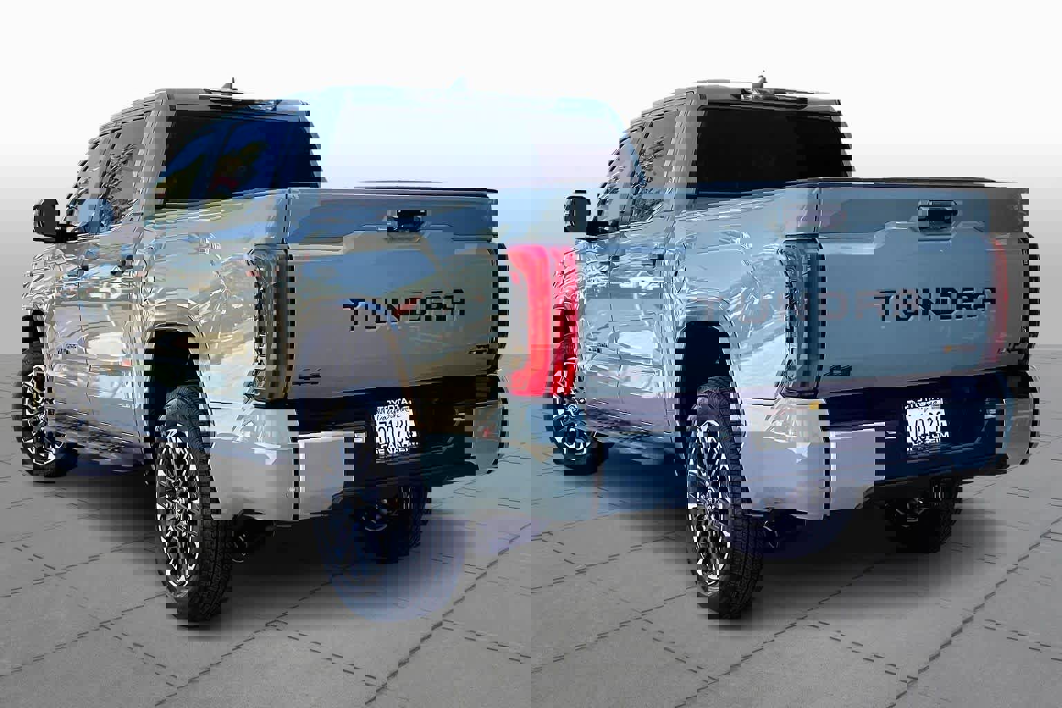 Used 2025 Toyota Tundra Limited image 11