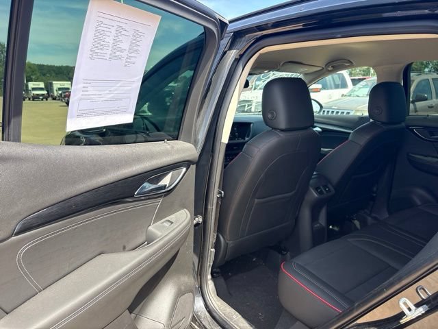 Used 2022 Buick Envision Essence w/ Sport Touring Package AWD/4WD image 16