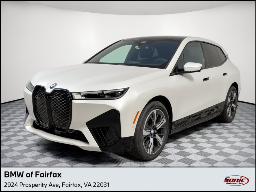 Used 2024 BMW iX xDrive50 w/ Premium Package AWD/4WD image 1