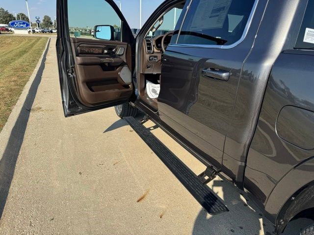 New 2026 RAM 1500 Limited image 8