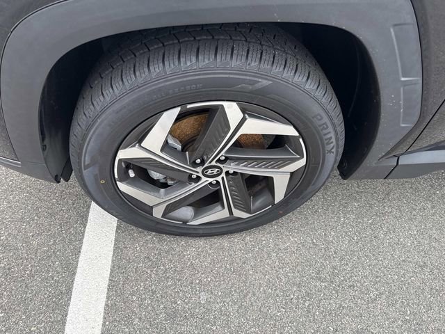 Used 2022 Hyundai Tucson Limited image 16