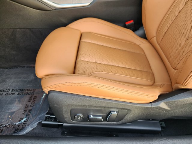 Used 2026 BMW 430i Coupe w/ M Sport Package RWD image 26