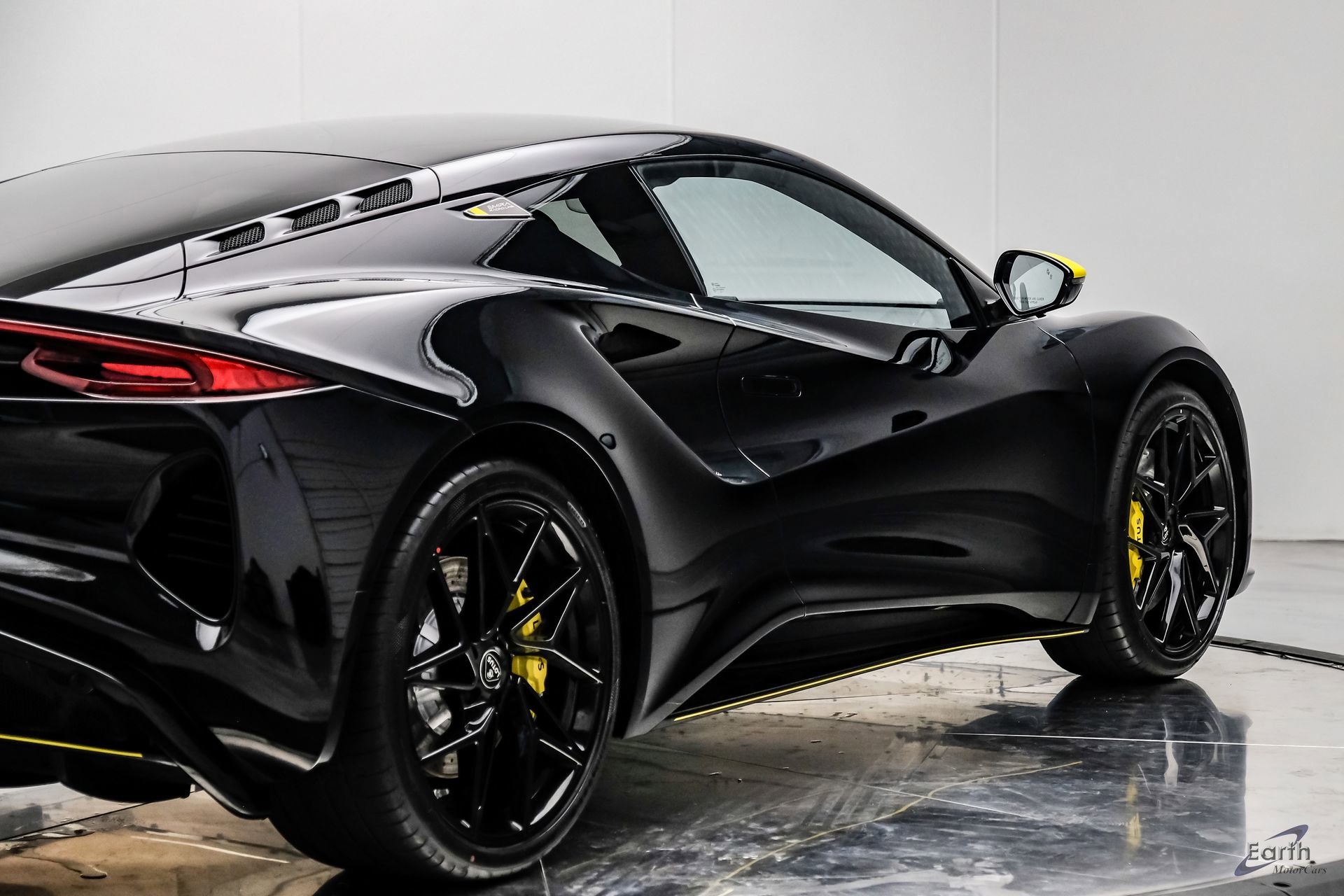 New 2026 Lotus Emira SE image 21