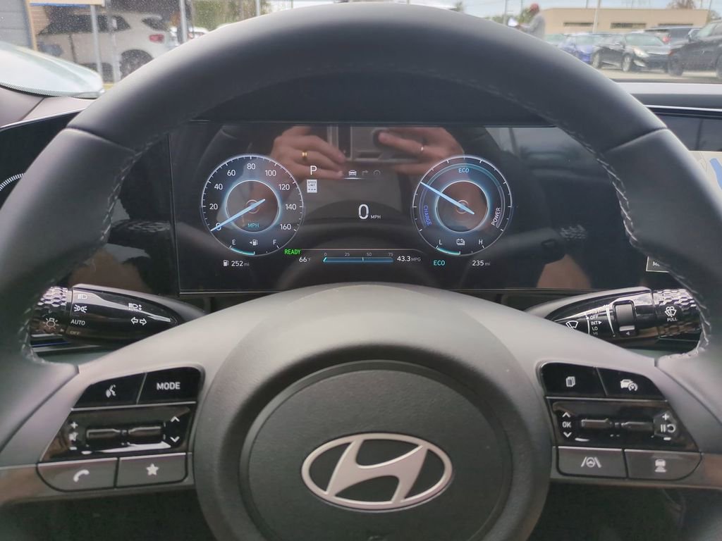 New 2026 Hyundai Elantra Limited image 33