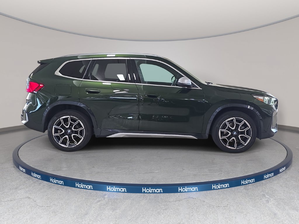 Certified 2023 BMW X1 xDrive28i w/ Convenience Package AWD/4WD image 4