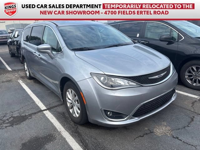 Used 2019 Chrysler Pacifica Touring Plus