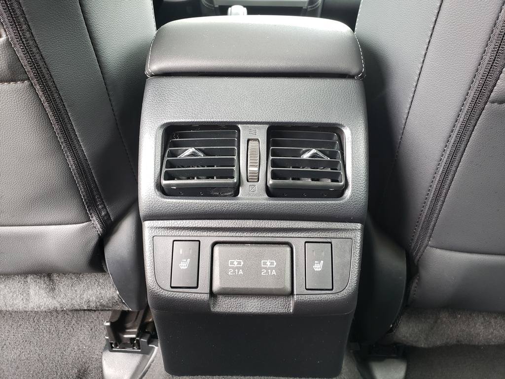 Used 2019 Subaru Legacy 3.6R Limited w/ Popular Package #2A AWD/4WD image 12