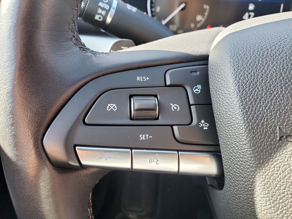 Certified 2023 Cadillac XT4 Premium Luxury w/ Cold Weather Package AWD/4WD image 22