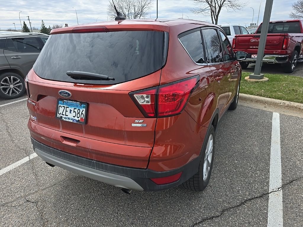 Used 2019 Ford Escape SE AWD/4WD image 3