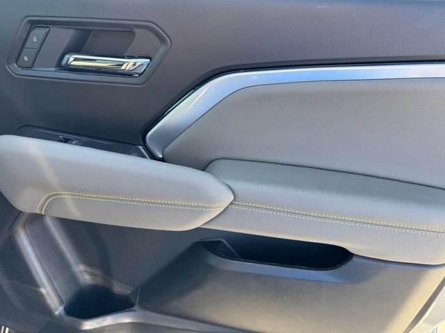 Certified 2025 Chevrolet Colorado ZR2 w/ Technology Package AWD/4WD image 8