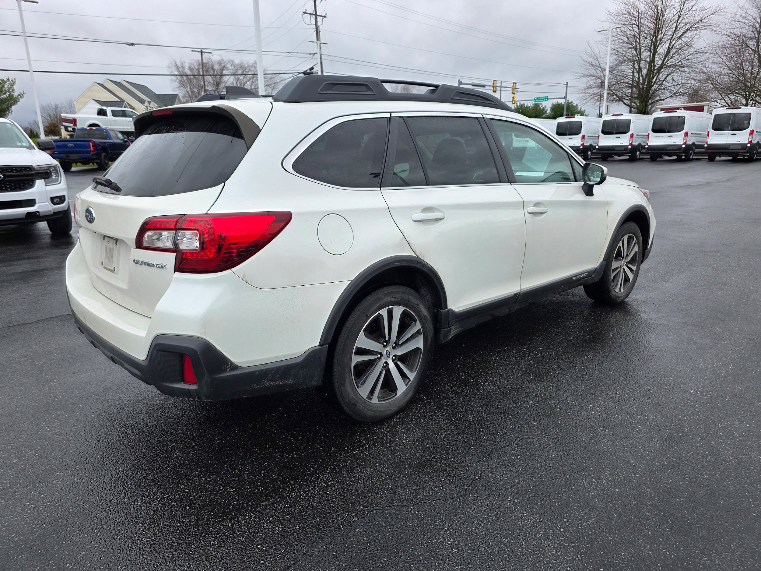 Used 2019 Subaru Outback 2.5i Limited AWD/4WD image 5