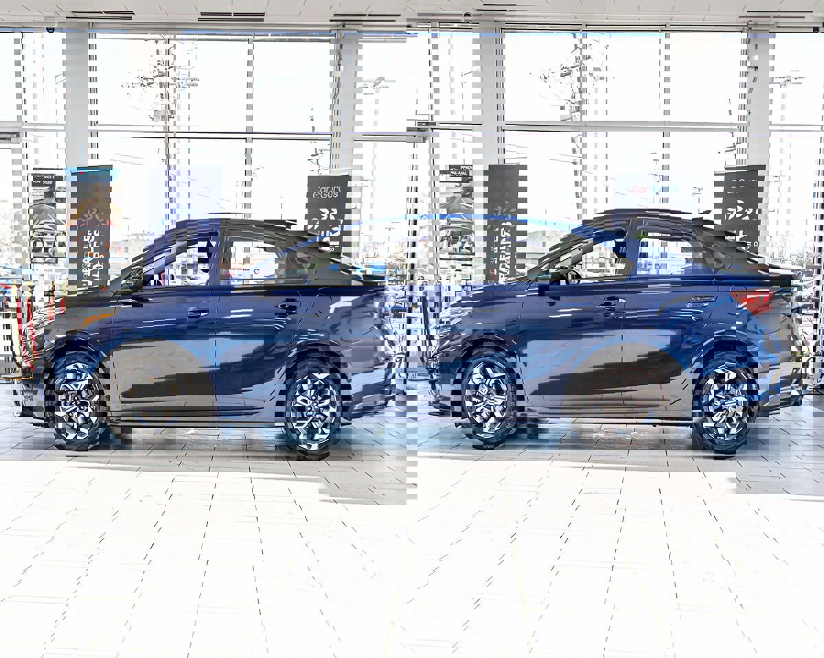 Used 2021 Kia Forte LXS image 6