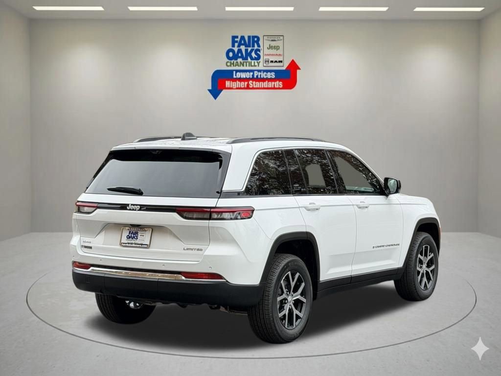 New 2025 Jeep Grand Cherokee Limited w/ Luxury Tech Group II AWD/4WD image 6