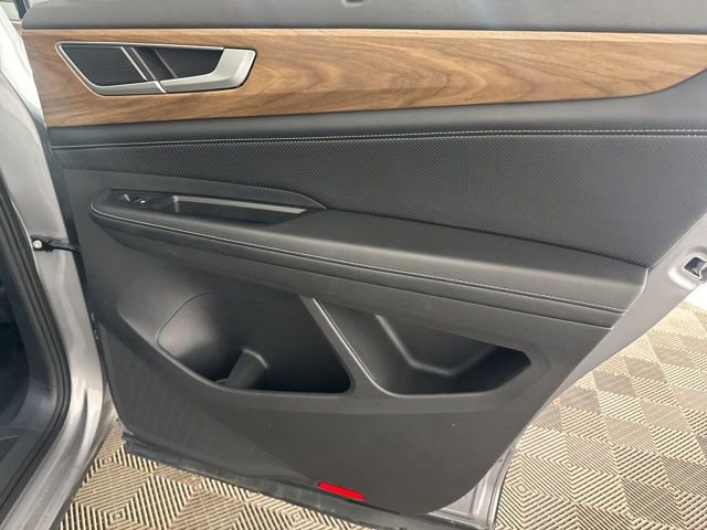 Used 2024 Volkswagen Atlas SE image 29
