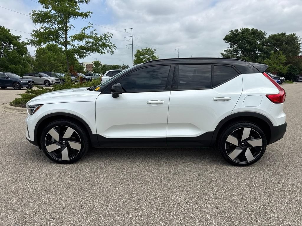Certified 2023 Volvo XC40 Recharge Ultimate w/ Protection Package Premier AWD/4WD image 2