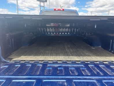 Used 2016 GMC Sierra 3500 SLE w/ SLE Preferred Package AWD/4WD image 8