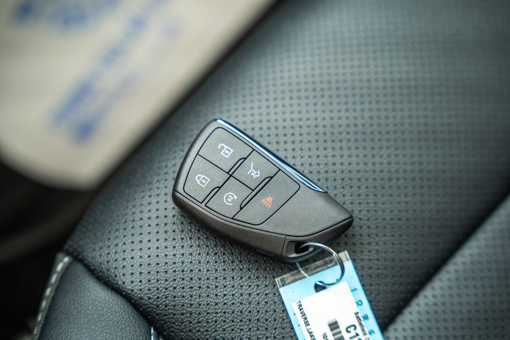 New 2026 Chevrolet Traverse LT w/ Sun and Wheel Package AWD/4WD image 47