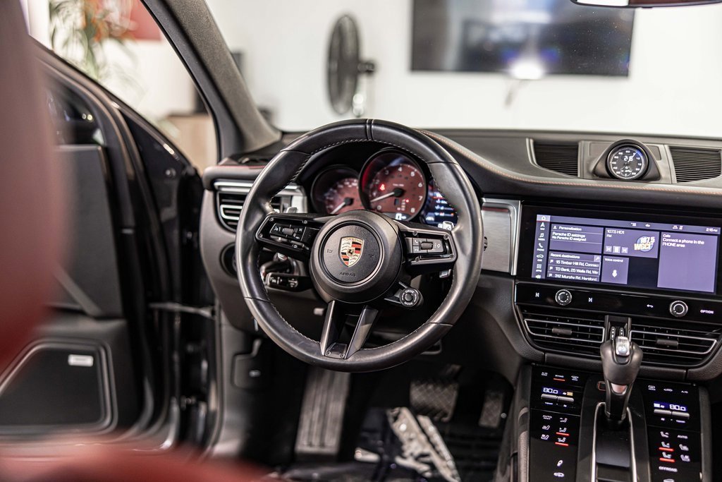 Used 2023 Porsche Macan S image 37
